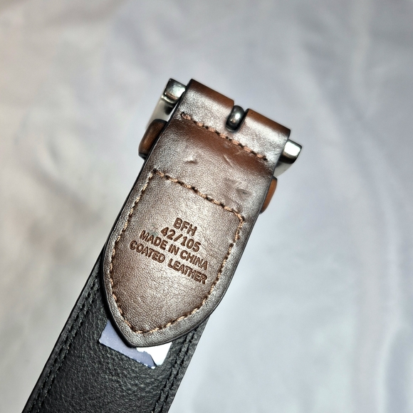 Men's Leather Western Style Belt Brown Black Stitching Silver Buckle Size 42 - Picture 3 of 14